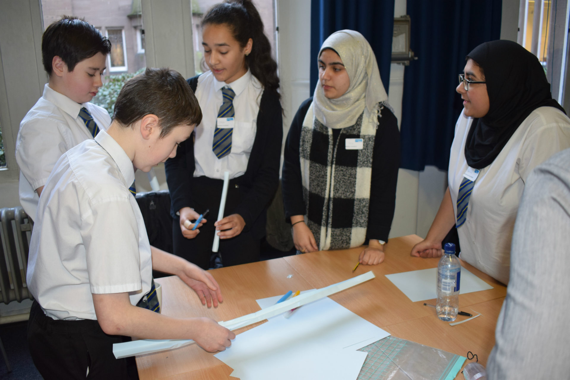 Pupils take on STEM challenge