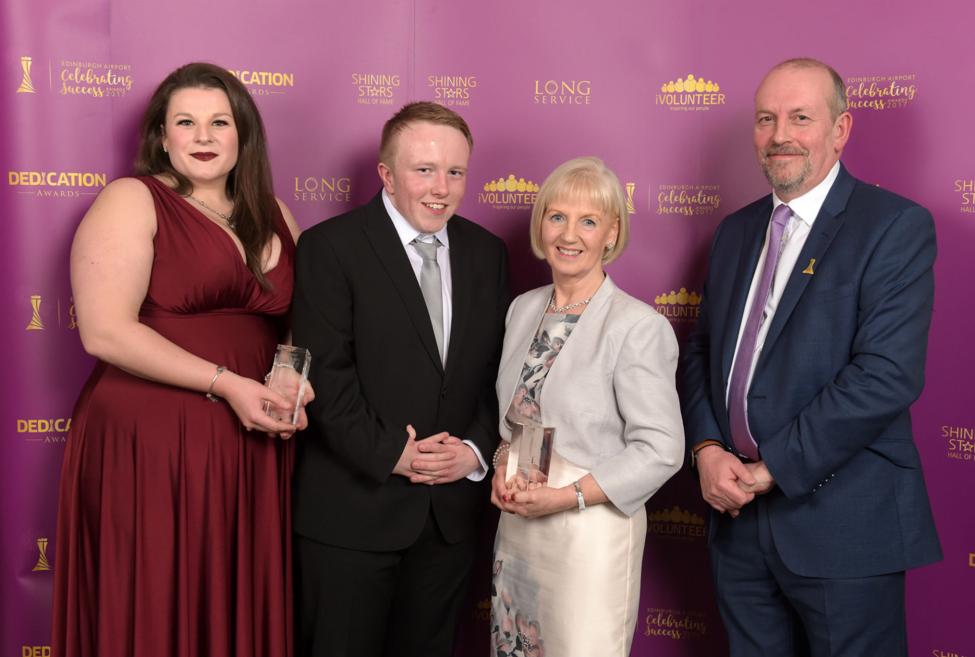 Student intern wins prestigious Edinburgh Airport staff award