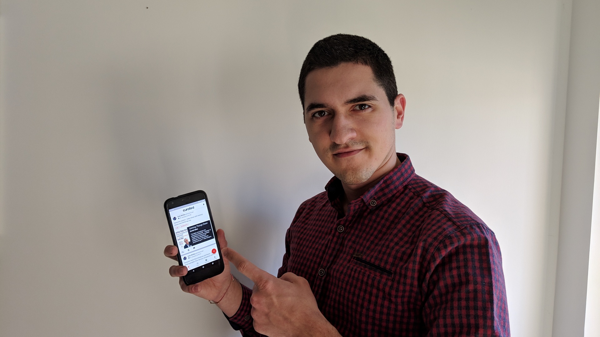 Abertay graduates celebrate success with social media recommendation app