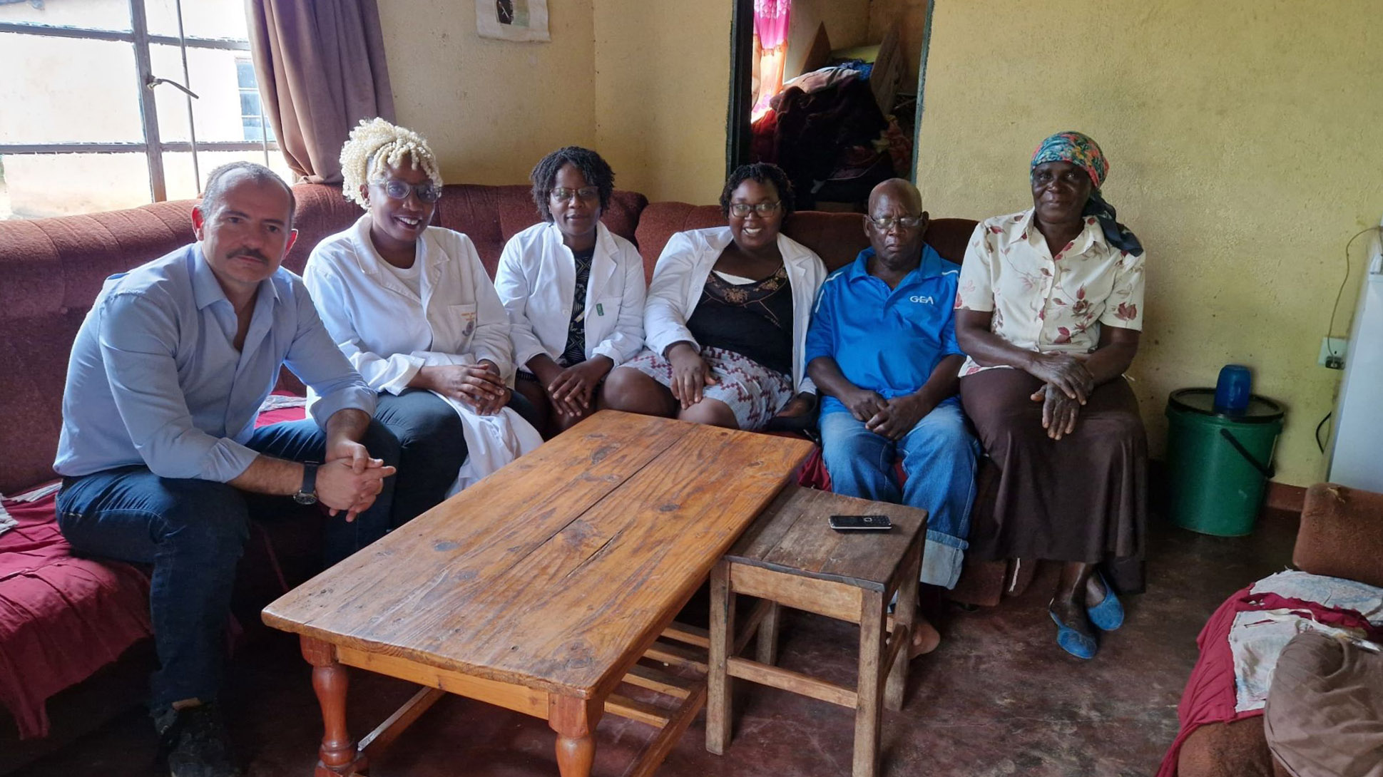 Professor Fiore with the research team in Zimbabwe 