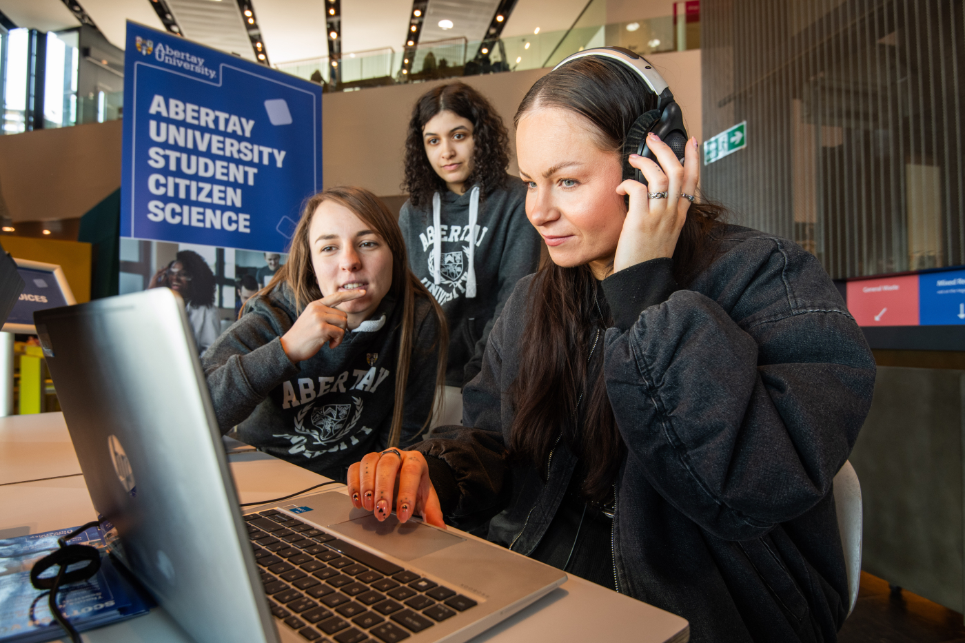 ‘Citizen Science' psychology research project from Abertay hosted at V&A Dundee and Dundee Science Centre