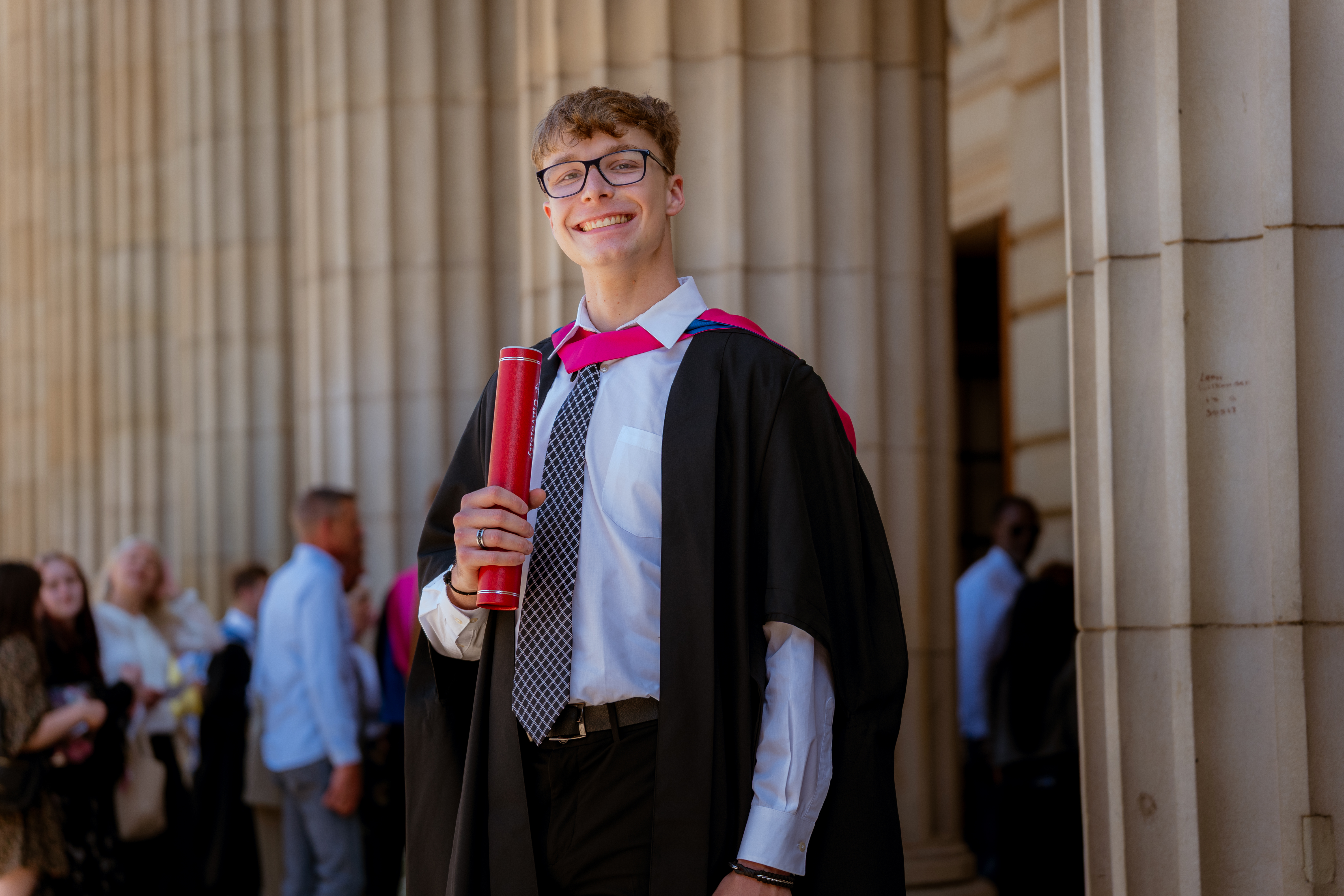 Szymon Iskierka recognised as future leader in field of accountancy